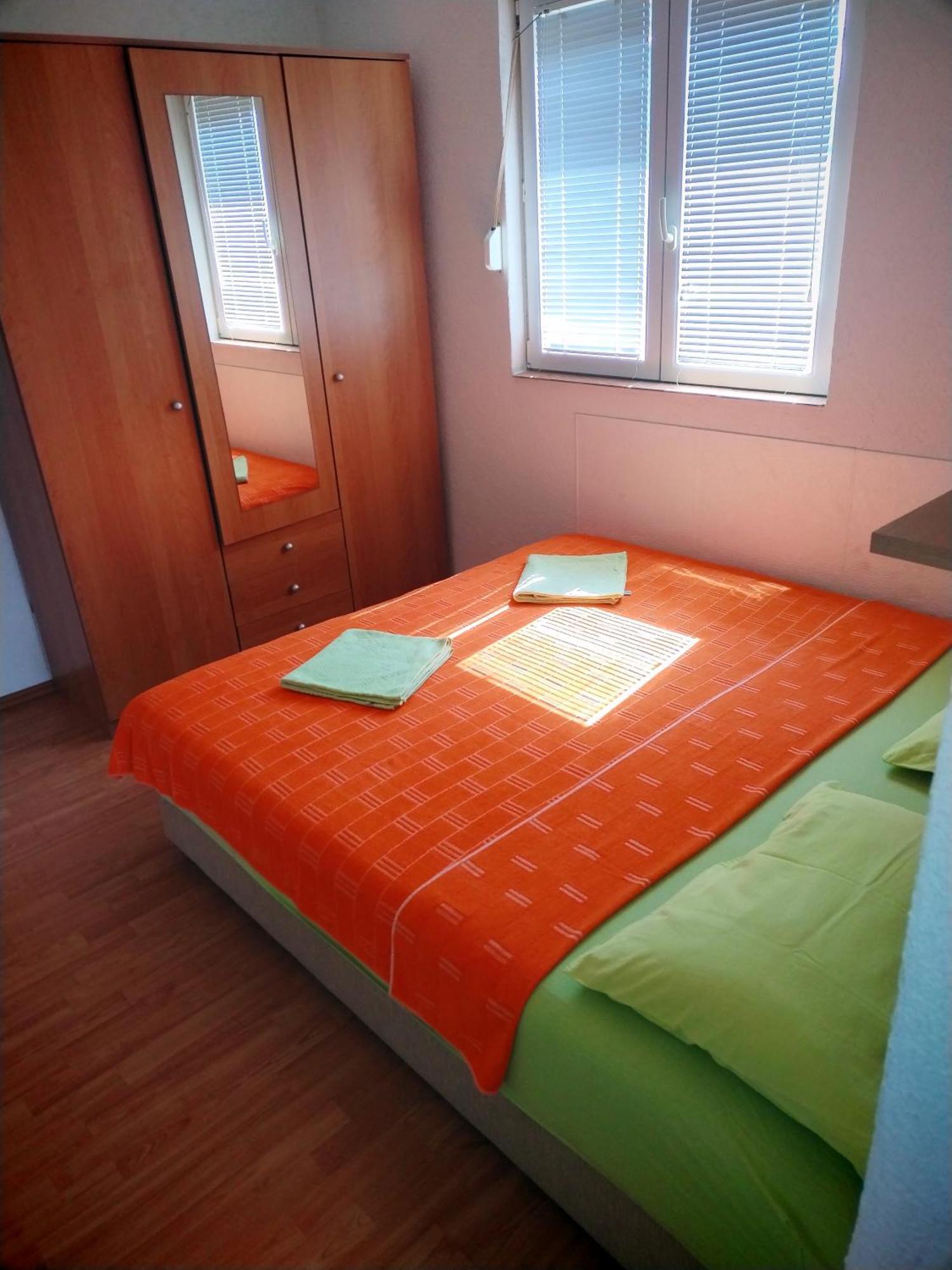 Apartmani Ljubica Утьеха Экстерьер фото