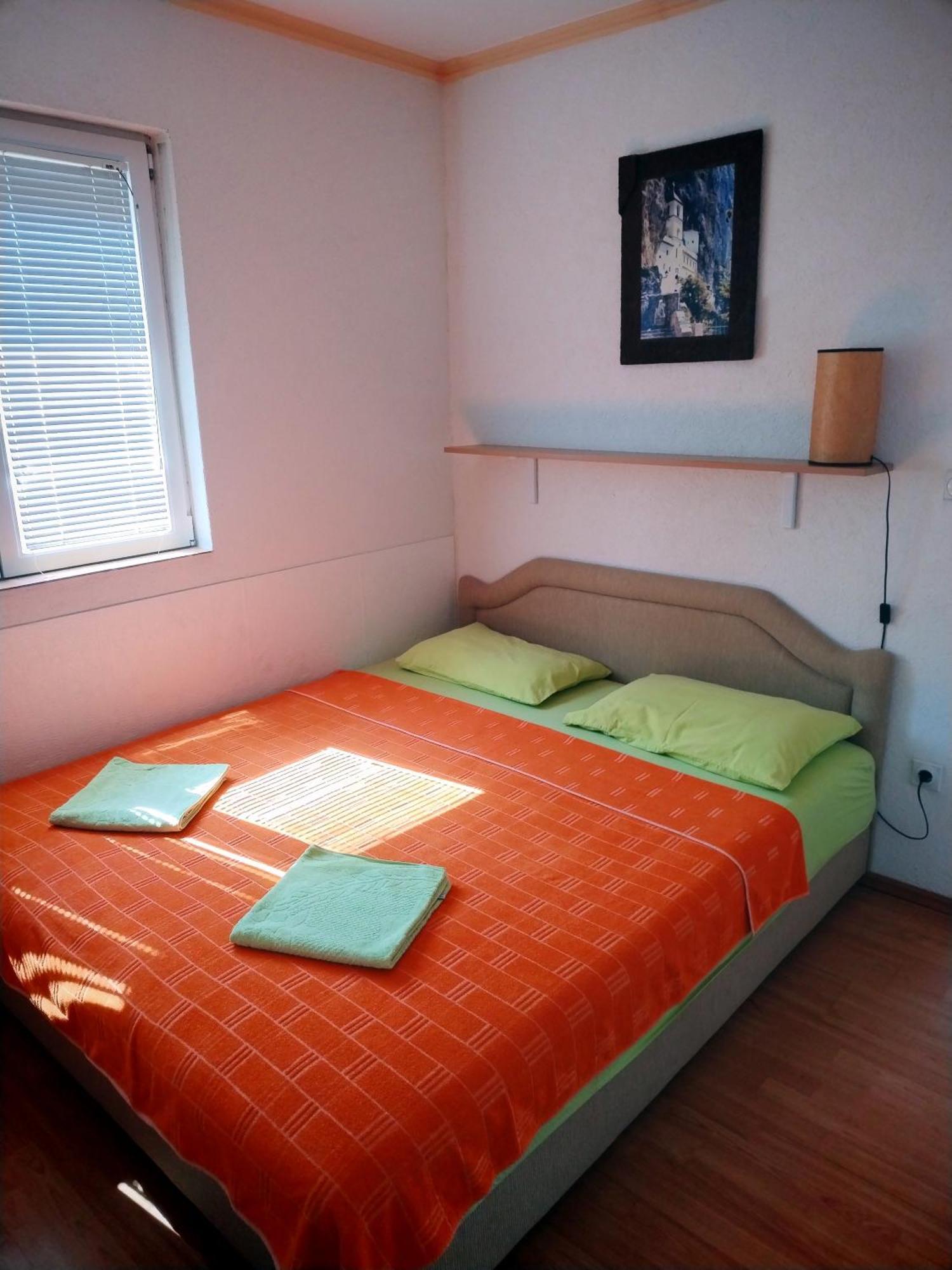 Apartmani Ljubica Утьеха Экстерьер фото